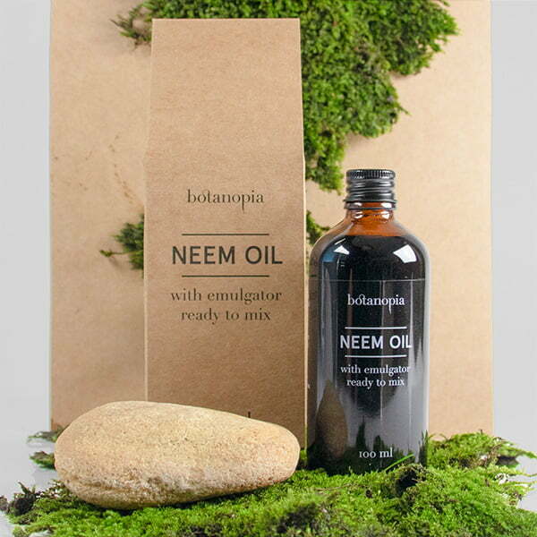 Neem-oil-by-Botanopia-3